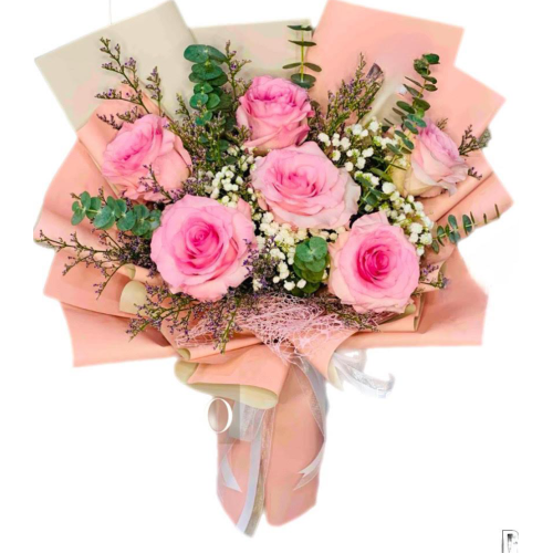 Half dozen fancy pink Ecuadorian roses Half dozen fancy pink Ecuadorian roses