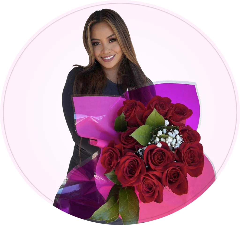 Doriz with roses ©DorizShop 2025